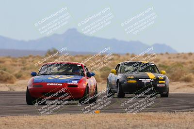 media/Feb-17-2024-Nasa AZ (Sat) [[ca3372609e]]/4-Race Group A/Session 2 Qualify (Turn 16)/